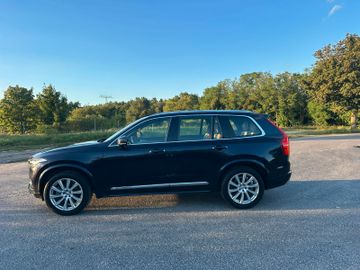 Volvo XC90 - 5