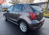 Volkswagen Polo V Lounge Automatikgetriebe - VW Polo Gebrauchtwagen in Leipzig