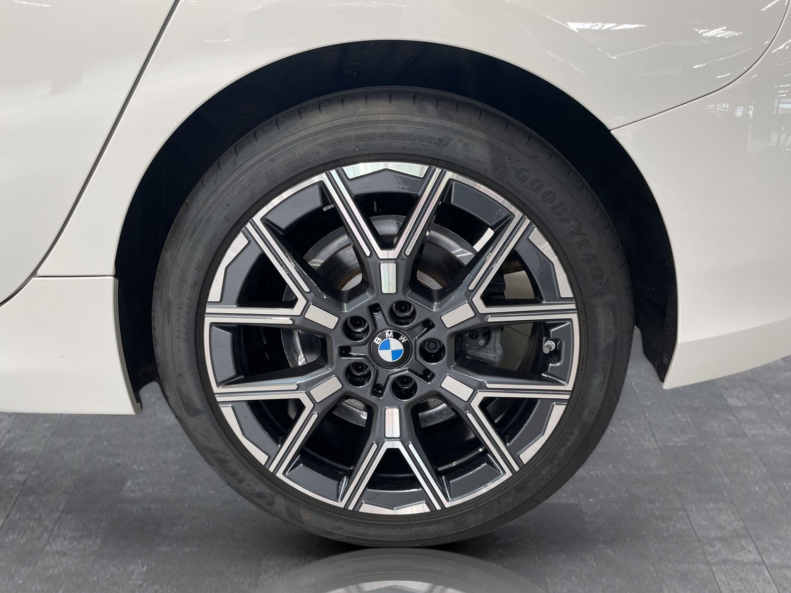 BMW 120 - Bild 14