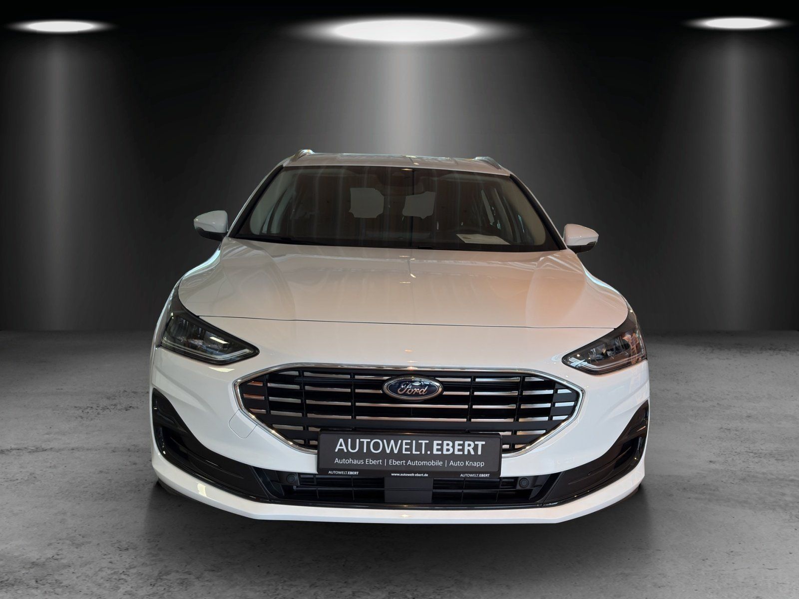 Fahrzeugabbildung Ford Focus Turnier Titanium Edition Fahrer Pak. Win.P