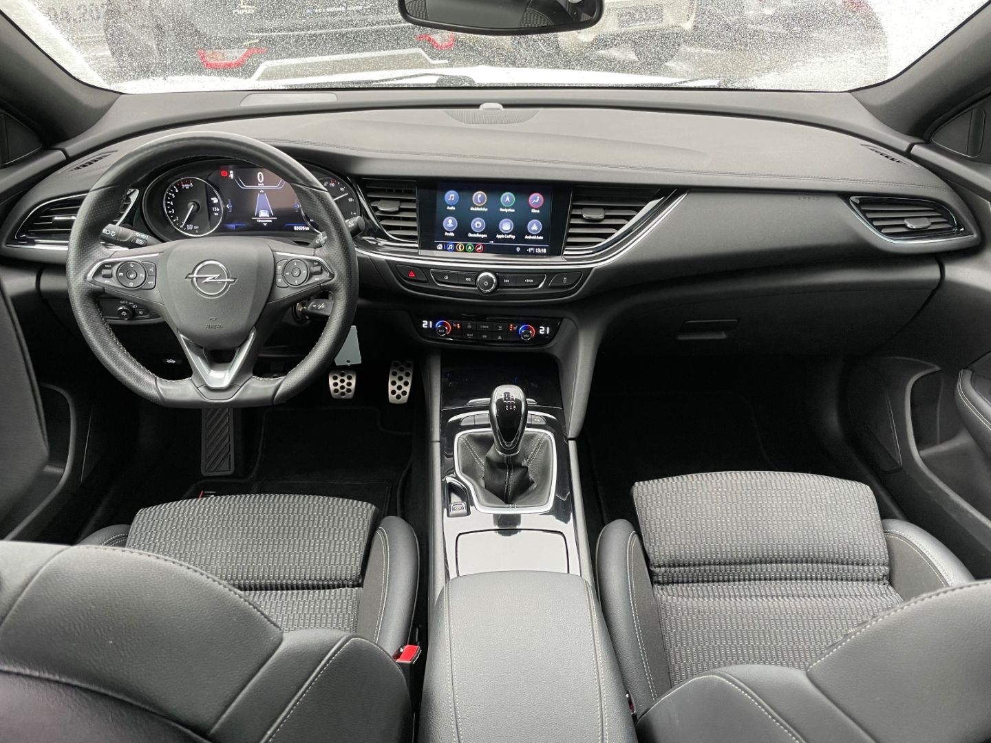 Fahrzeugabbildung Opel Insignia B Sports Tourer INNOVATION LED Navi