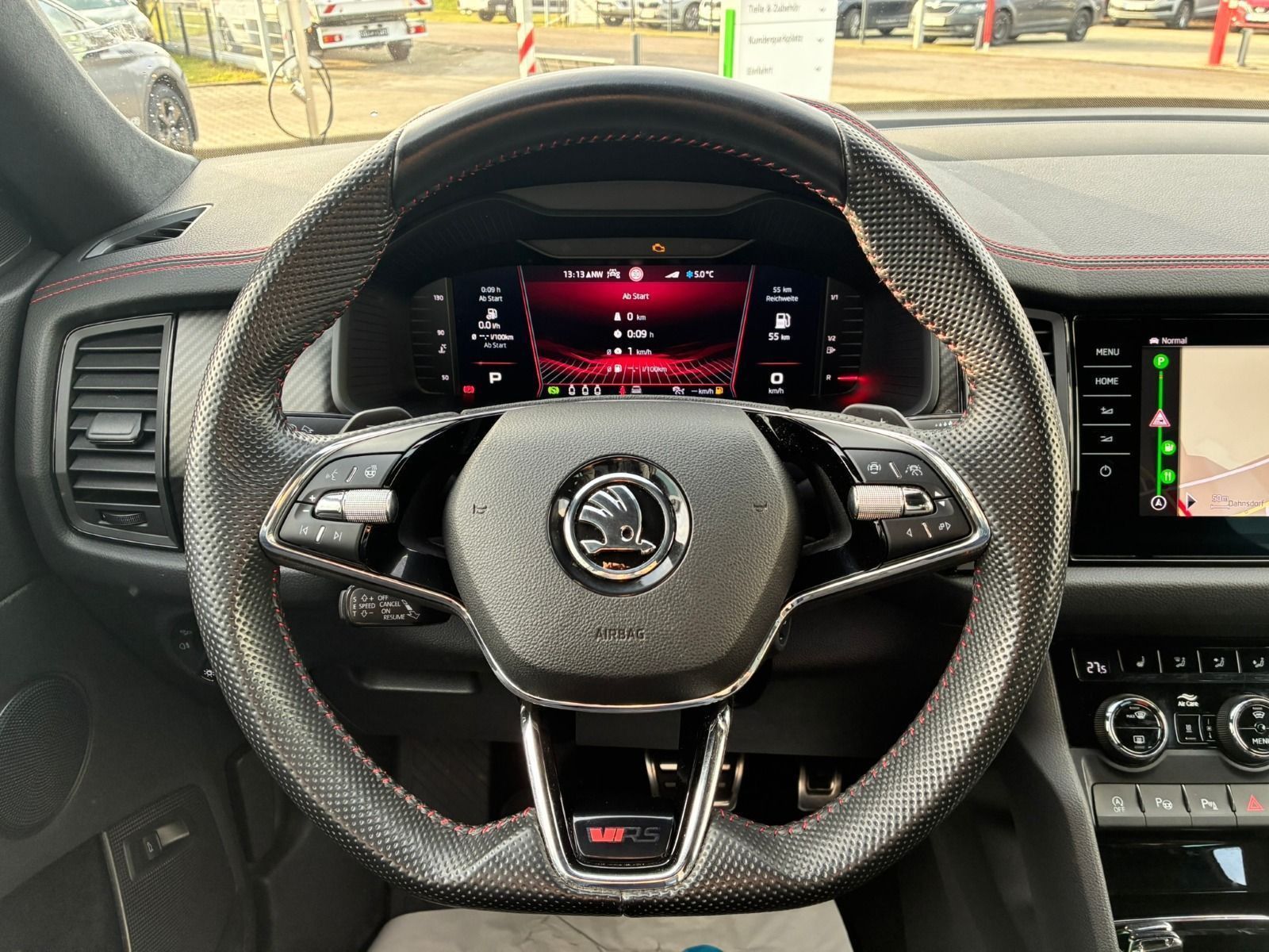 Fahrzeugabbildung SKODA Kodiaq RS 4x4 245PS DSG*AHK*StHz*Pano*20Zoll