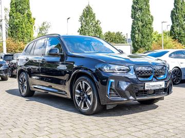 صورة 6 لـ 2024 BMW IX3