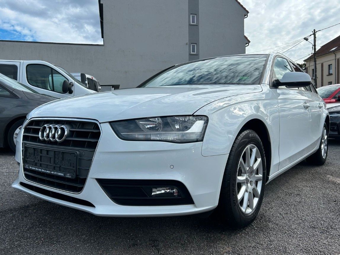 Audi Audi A4 AVANT ATTRACTION AUT + SHZ + PDC + TEMP