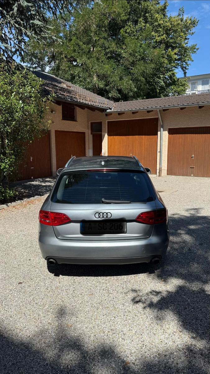 Audi A4 2009 — photo 5