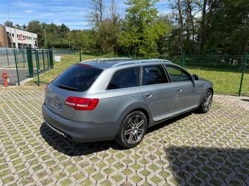 Audi A6 Allroad - 6