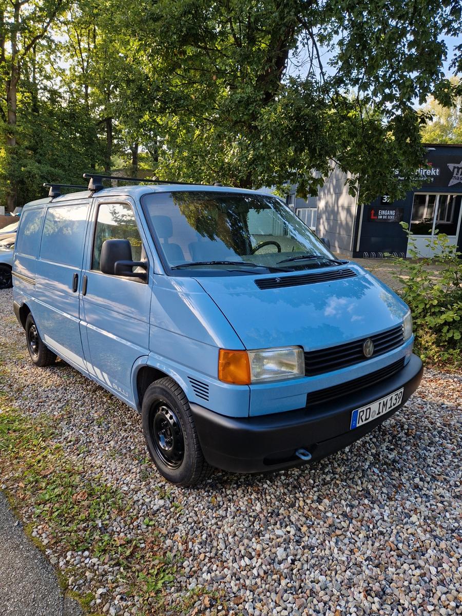 Volkswagen T4 Transporter 2.5 TDI Camper Wohnmobil TÜV NEU