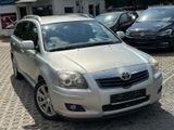 Toyota Avensis Kombi 2.2 D-CAT Travel/AHK/Tüv 03.2027 - Toyota Avensis: Tr