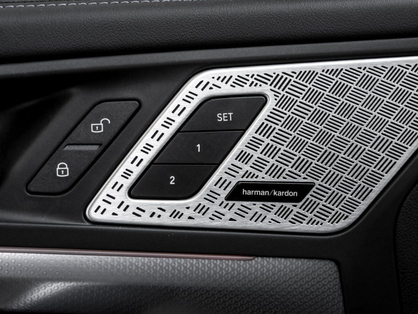 BMW iX1 - Bild 12