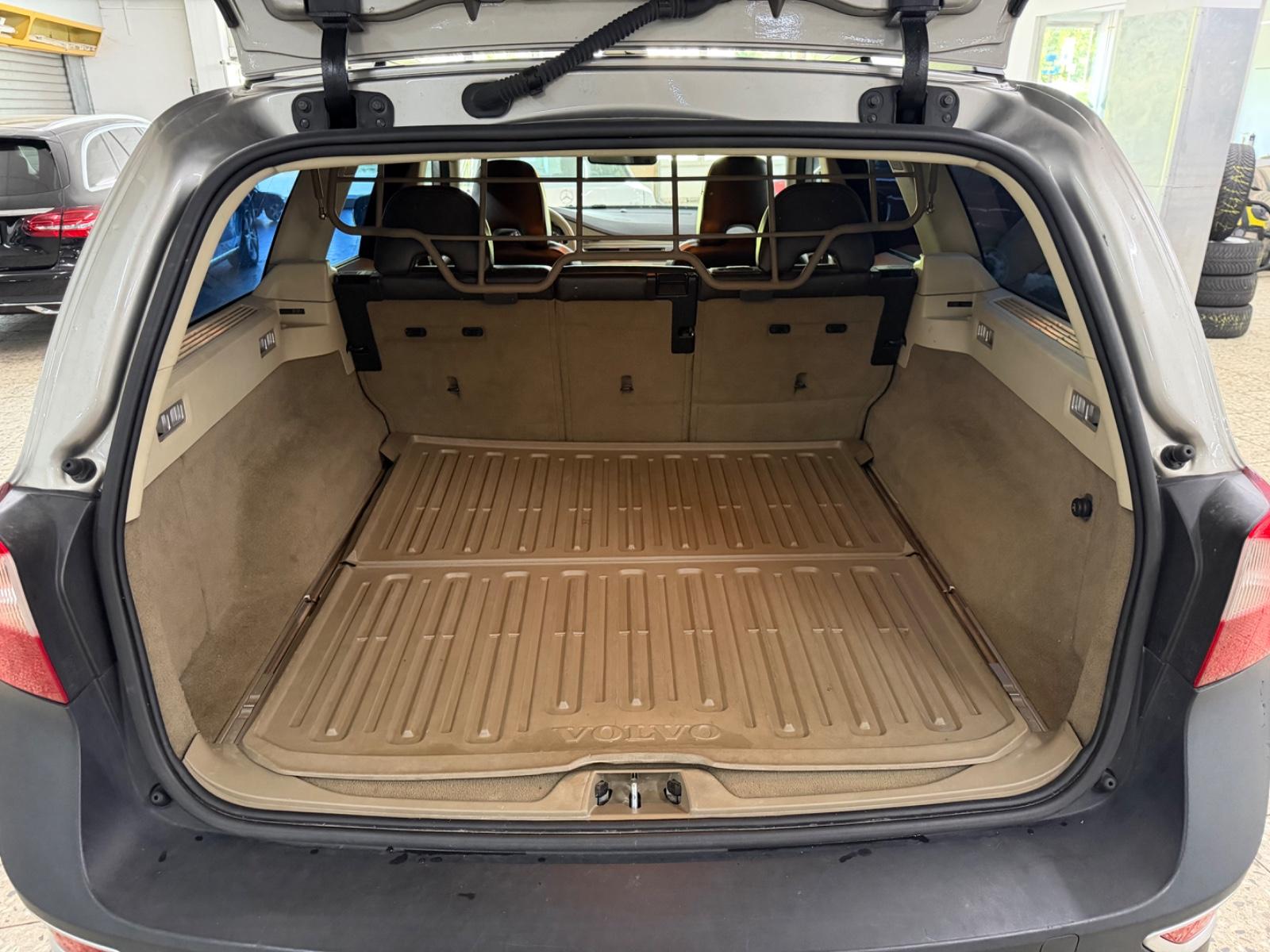 Volvo XC70 2007 — photo 17