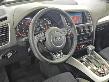 Audi Q5 - 11