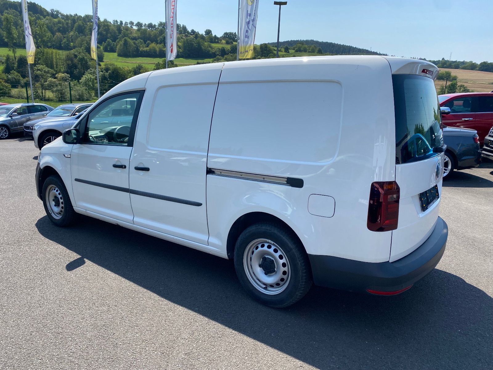 Fahrzeugabbildung Volkswagen Caddy Maxi ABTe Kasten Klima SHZ PDC Bi-Xenon