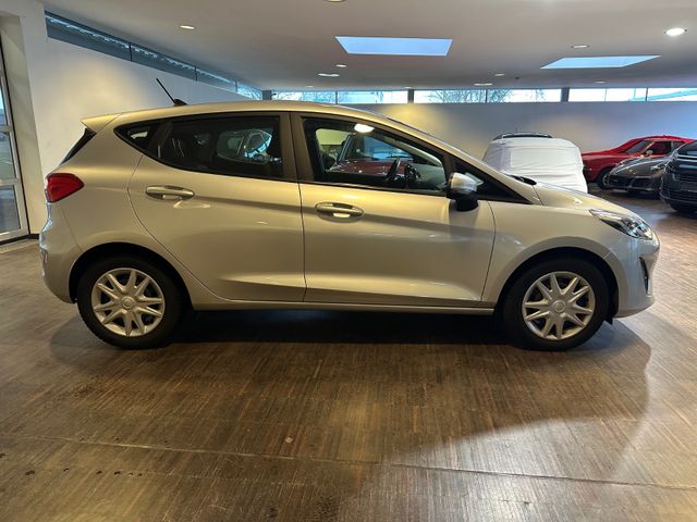 Fahrzeugabbildung Ford Fiesta Cool & Connect*NAVI*SHZ*CarPlay*1.HAND