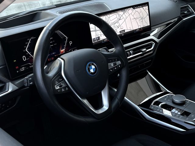 Foto Nummer 7: BMW 330e