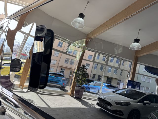 Ford Tourneo Custom Bus 320 L2 Tourneo Titanium X FWD
