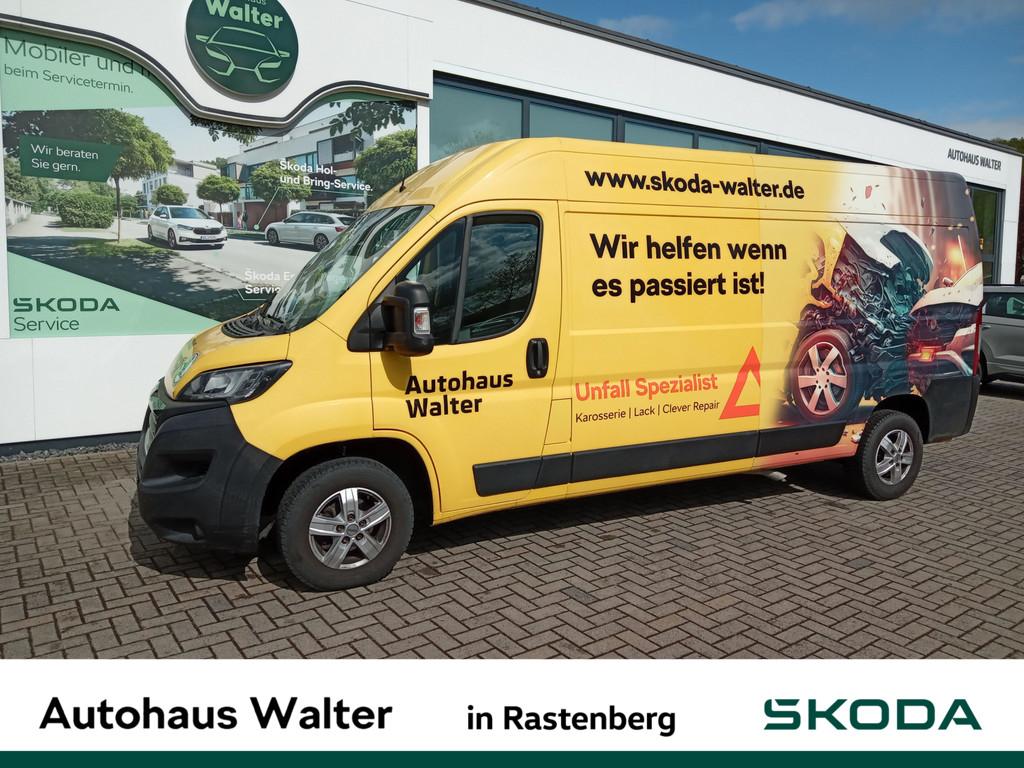 Skoda Enyaq 60 Loft NAVI AHK LENKRADHZ. RÜCKFAHRKAMERA
