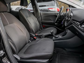 Ford Fiesta Cool & Connect Easy-Driver-Paket