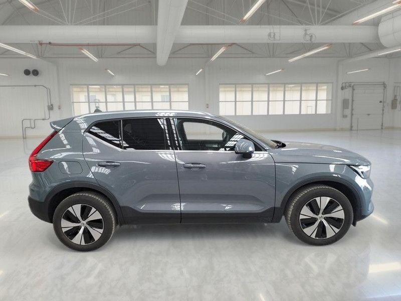 Volvo VOLVO XC40 T4 RECHARGE PLUG-IN AUTO CORE SUV imagem 3