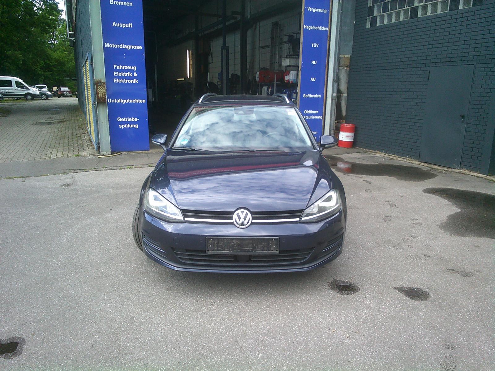 Volkswagen Golf VII Variant Comfortline BMT