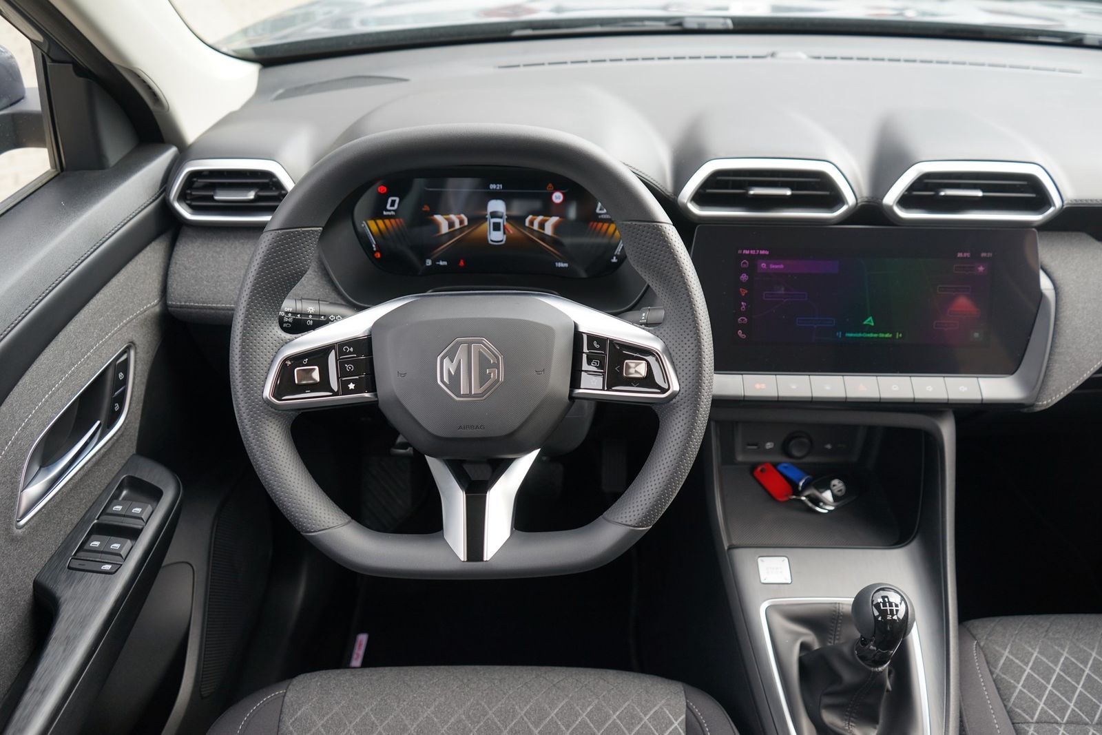 MG ZS