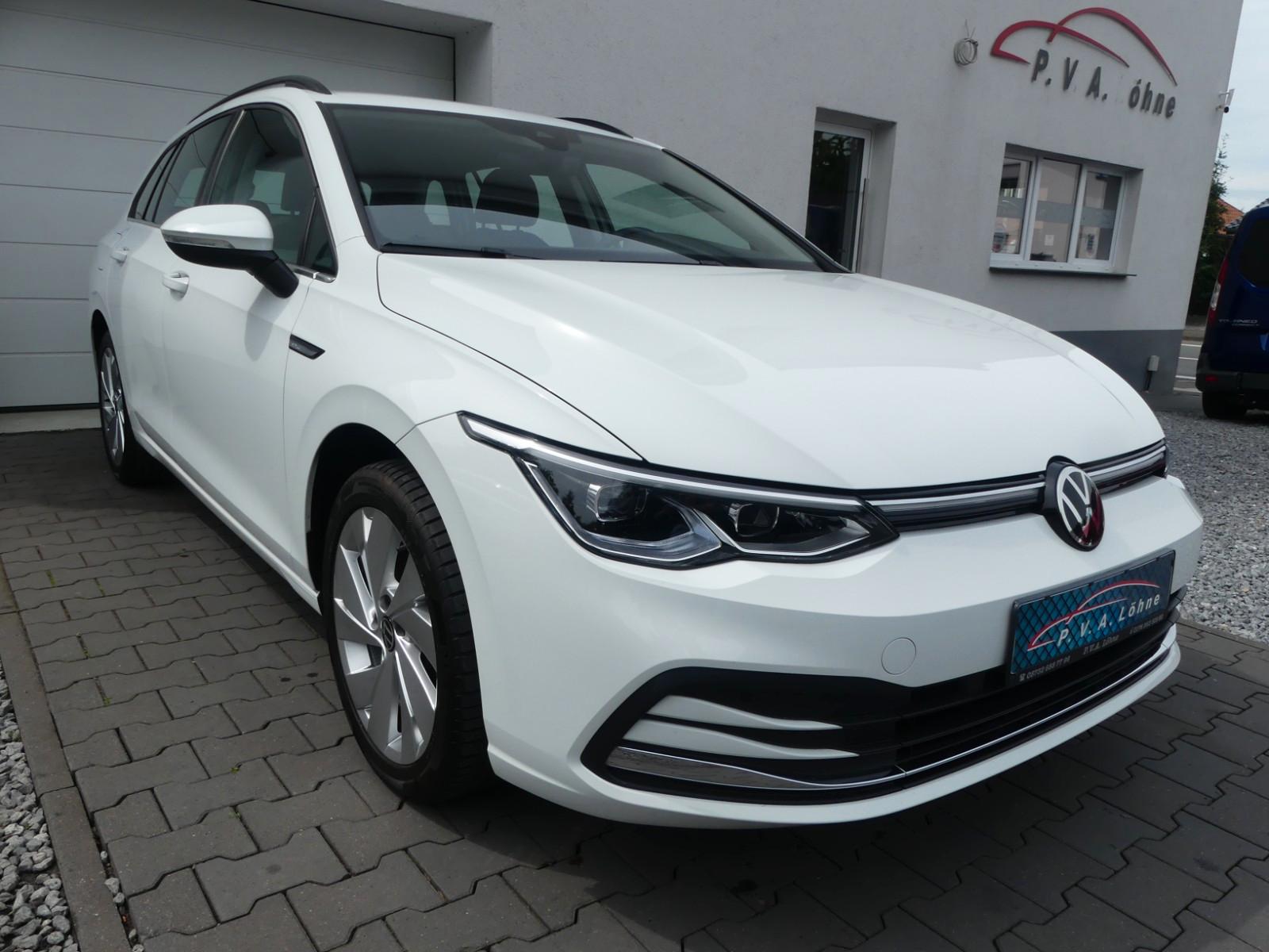 Volkswagen Golf VIII Style MASSAGE |LED+ |ACC |SPUR |SIDE