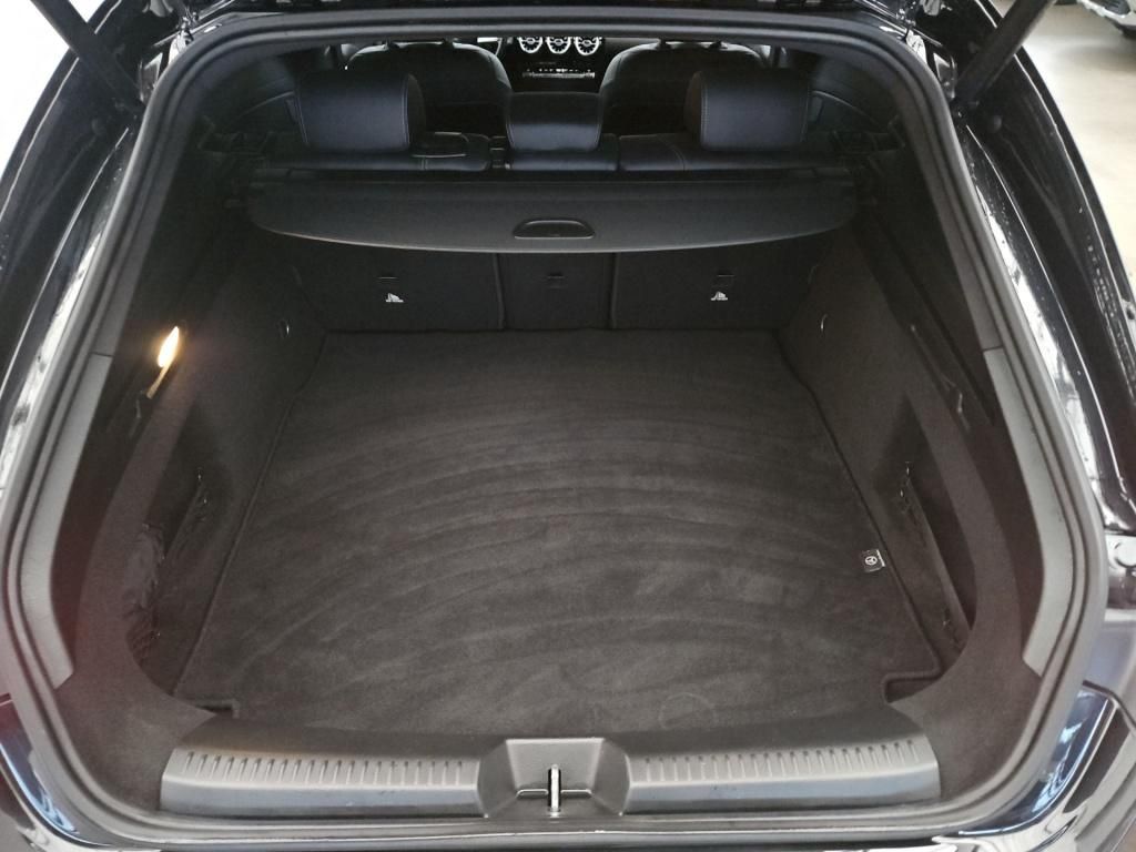 Fahrzeugabbildung Mercedes-Benz CLA 200 d Progressive AHK Totwi. Navi LED Sound