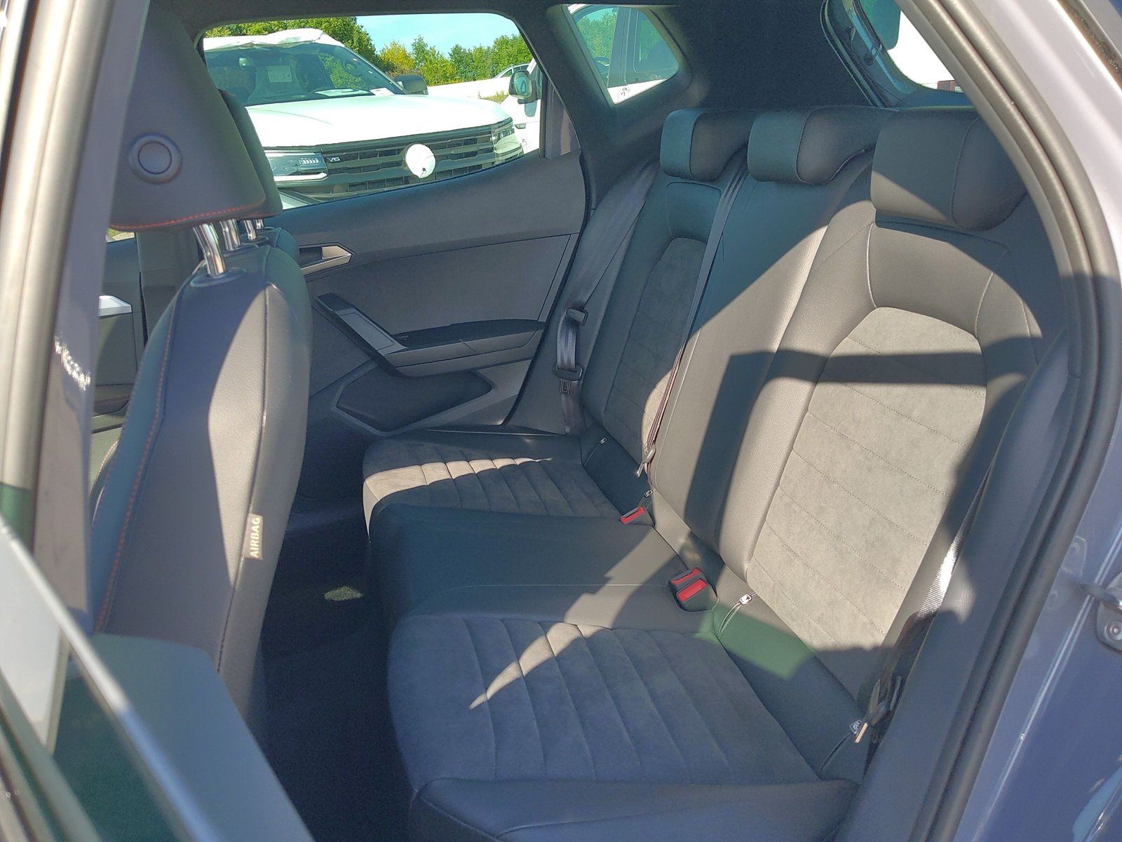 Seat Arona - Bild 13