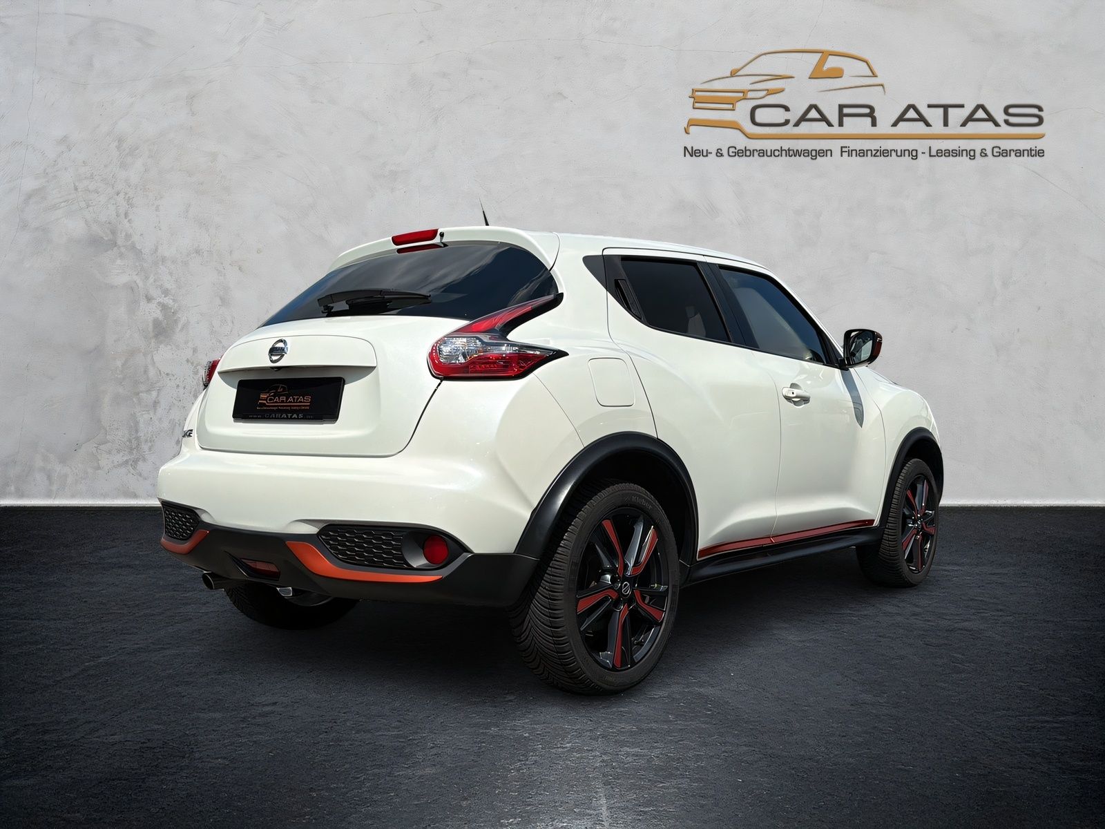 Fahrzeugabbildung Nissan Juke 1.6 TEKNA AUT. KEYLESS 360° KAM NAVI LEDER