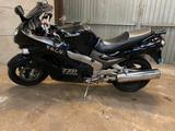 Kawasaki ZZR 1200 R - KAWASAKI ZZR 1200