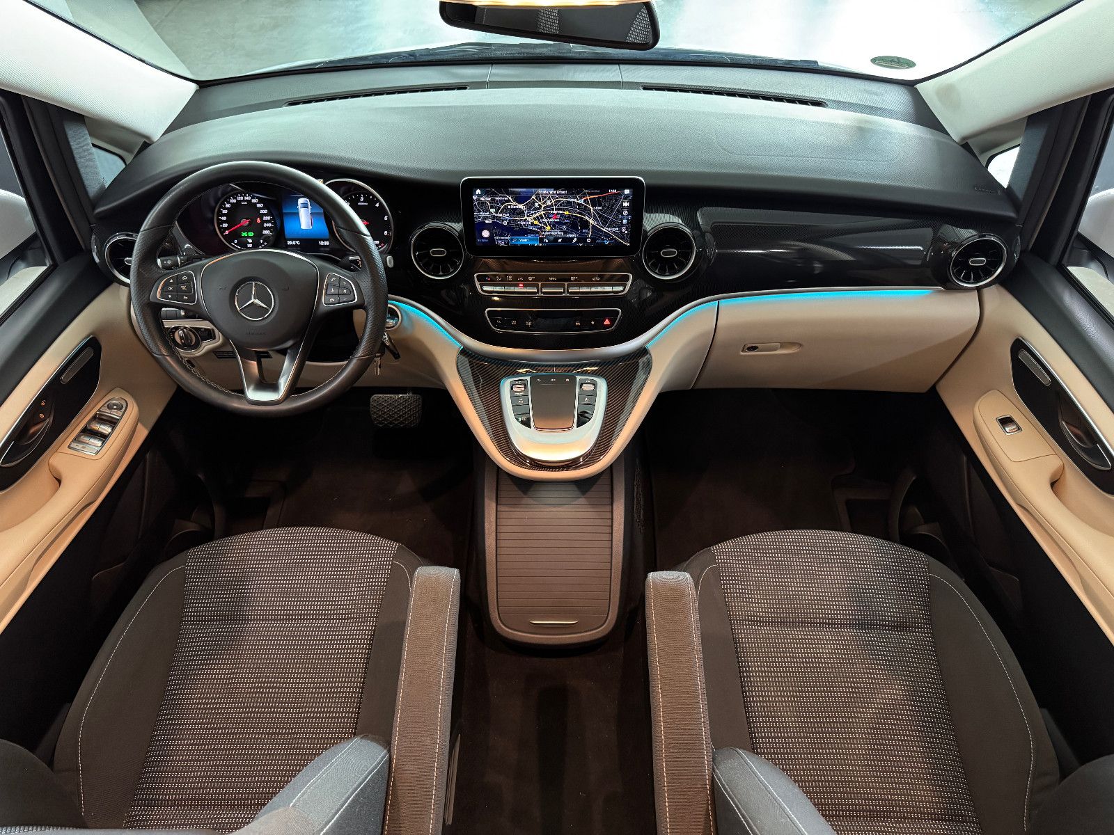 Fahrzeugabbildung Mercedes-Benz V 220 d 9GT MARCO POLO SPORTPAKET AHK LED MBUX+