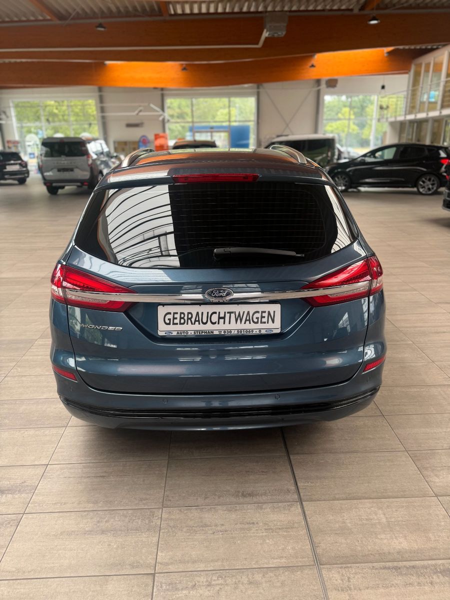 Fahrzeugabbildung Ford Mondeo Turnier Titanium Automatik