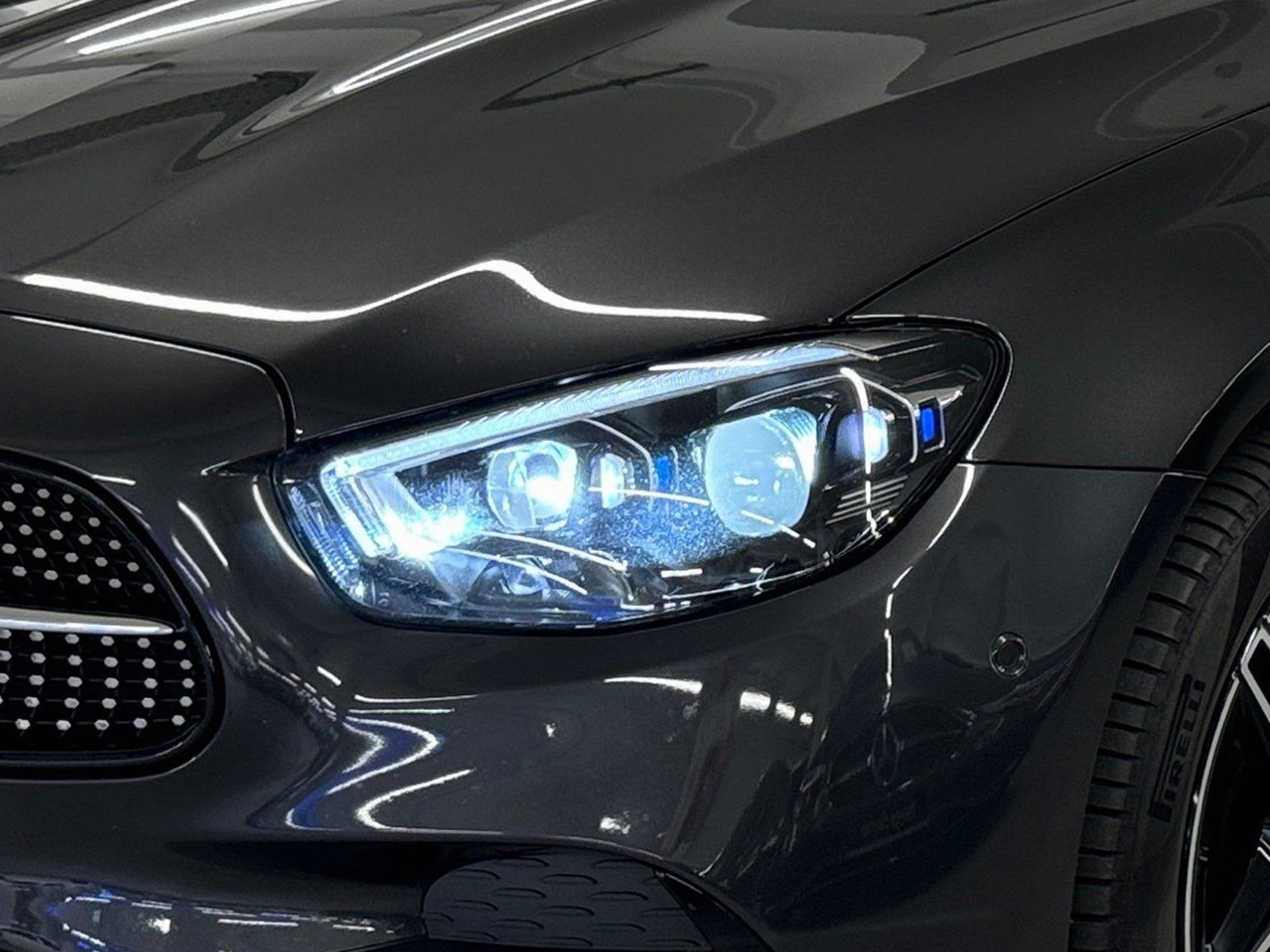 Fahrzeugabbildung Mercedes-Benz E 300 T de 4M AMG*Distronic*AHK*LED*Night*Kamera