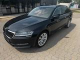Skoda Superb Combi Ambition 4x4 Panorama /LED/ Navi/ - Skoda Superb in Karlsruhe