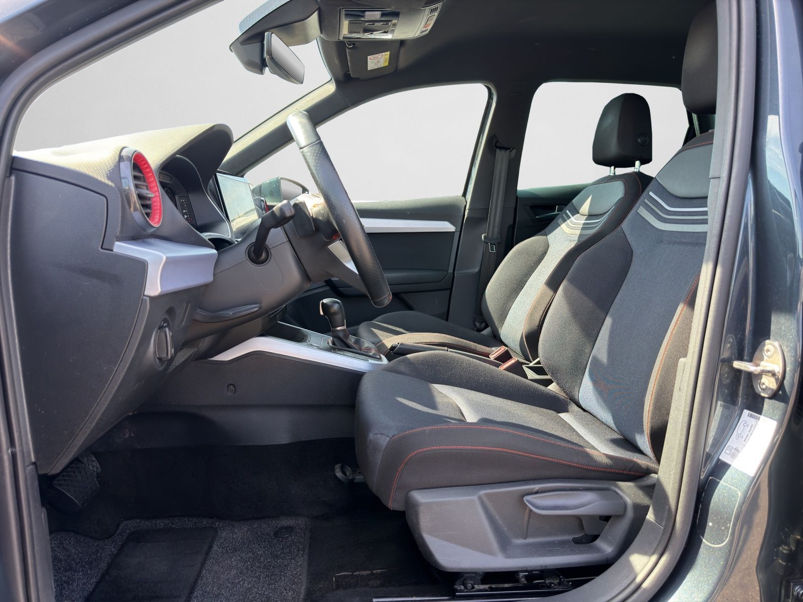 Seat Arona - Bild 13