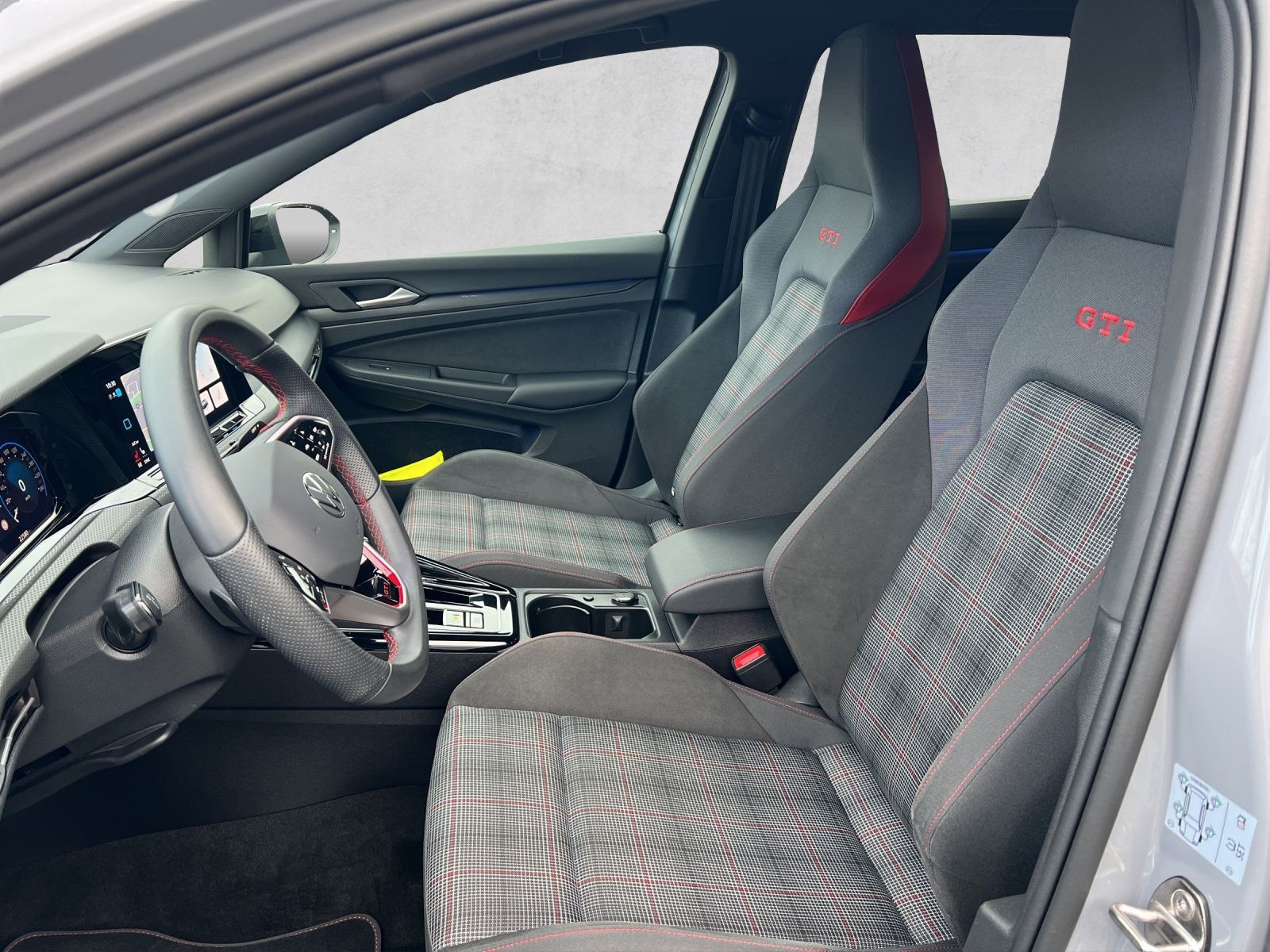 Golf VIII GTI 2.0 TSI DSG Navi*Kamera*ACC*Black