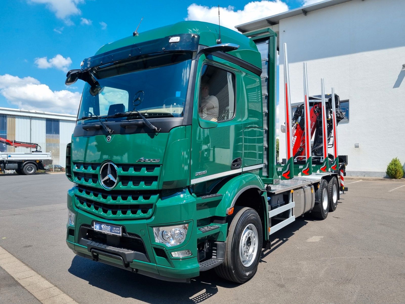 Fahrzeugabbildung Mercedes-Benz Arocs 2651 L 6x4 Palfinger Epsilon TZ12-98