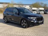 BMW X7M50i/Laser/StHz/LHz/Softcl./Head-UP/VOLL - BMW 7-Sitzer