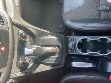 Ford Kuga - 12