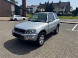 Toyota RAV 4 (Automatikgetriebe, Allrad)  - Toyota RAV 4 aus 1998