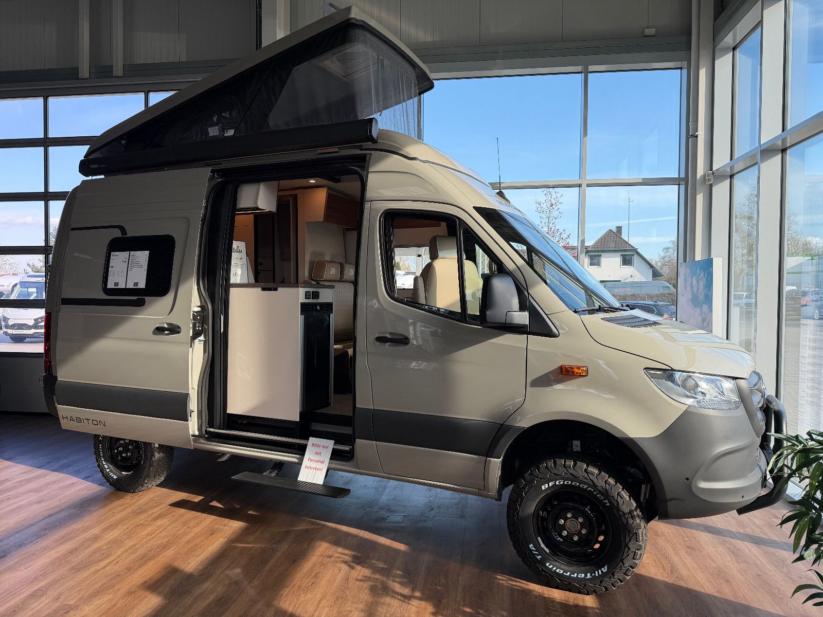 Fahrzeugabbildung Bürstner Habiton HMX 6.0 - 4x4 - Aufstelldach -OFFROAD