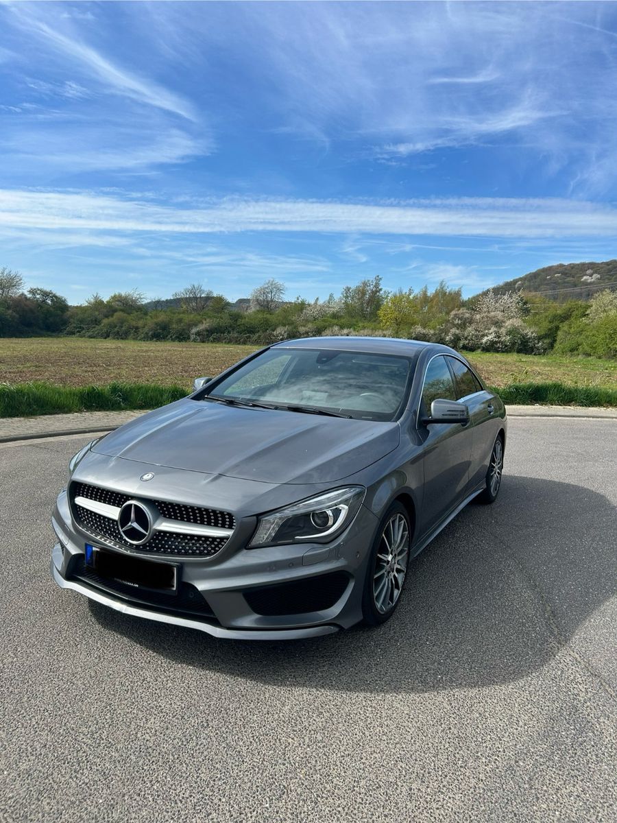 MERCEDES-BENZ CLA 180