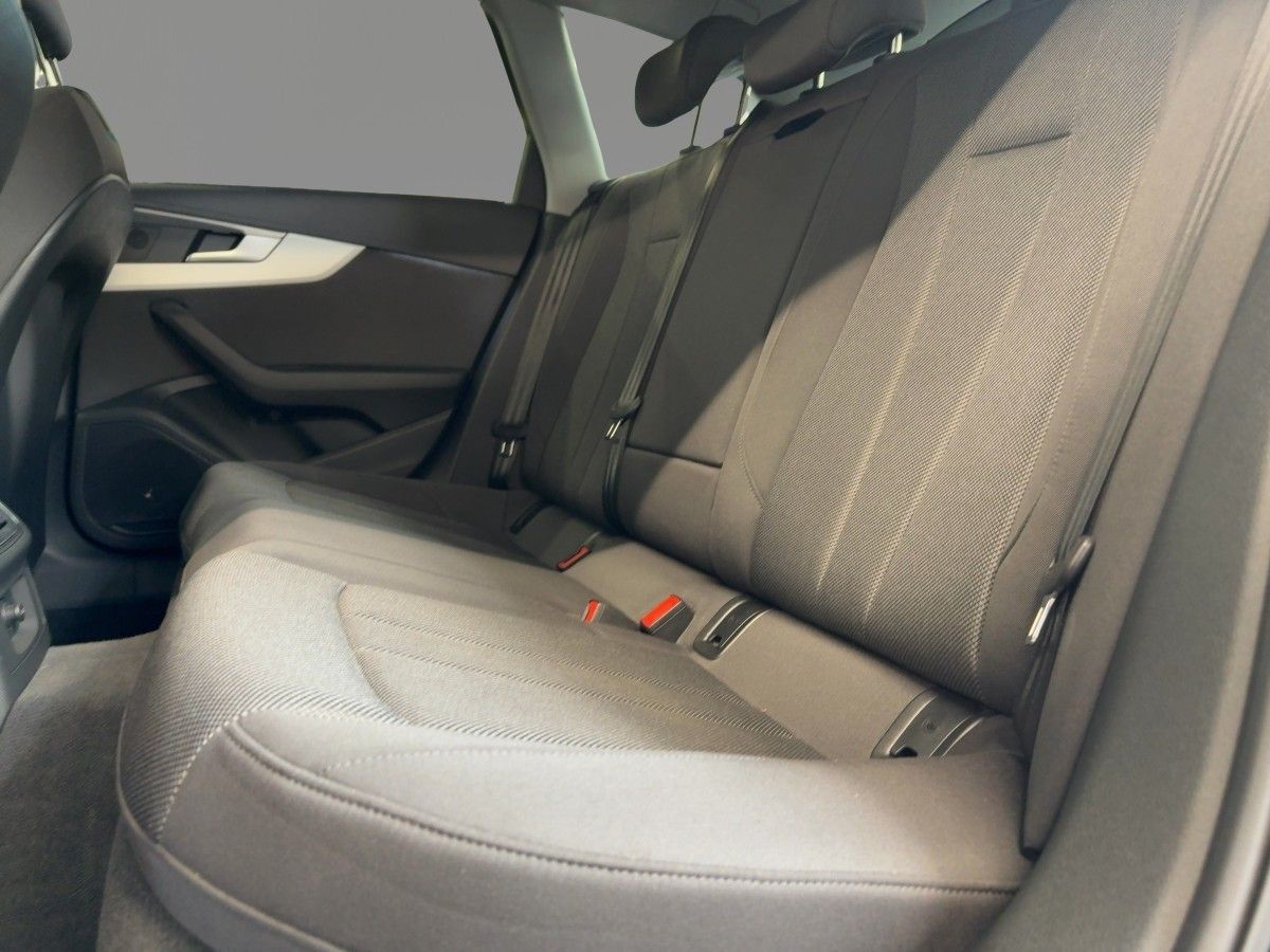 Audi A4 - Bild 9