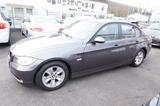 BMW 320i *1.Hand*Automatik*Xenon*Leder*Stanheizung* - BMW 320 aus 2006