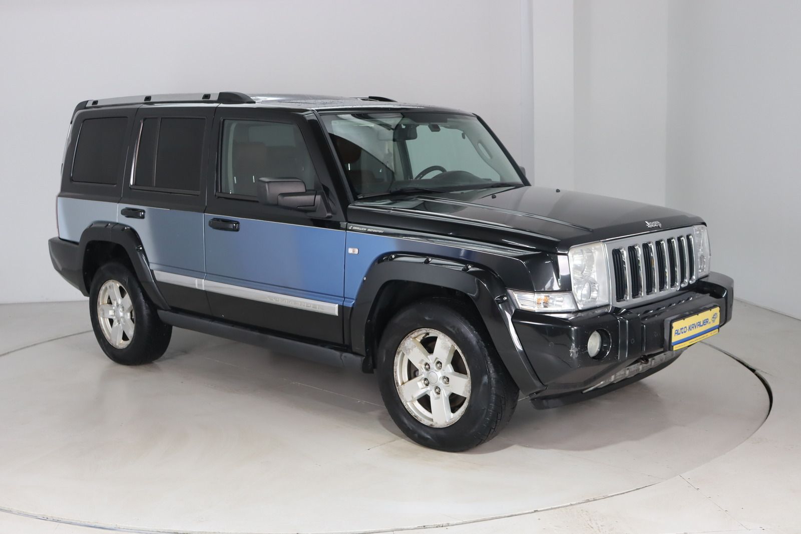 Fahrzeugabbildung Jeep Commander 3.0 CRD Autom.* Standhzg.