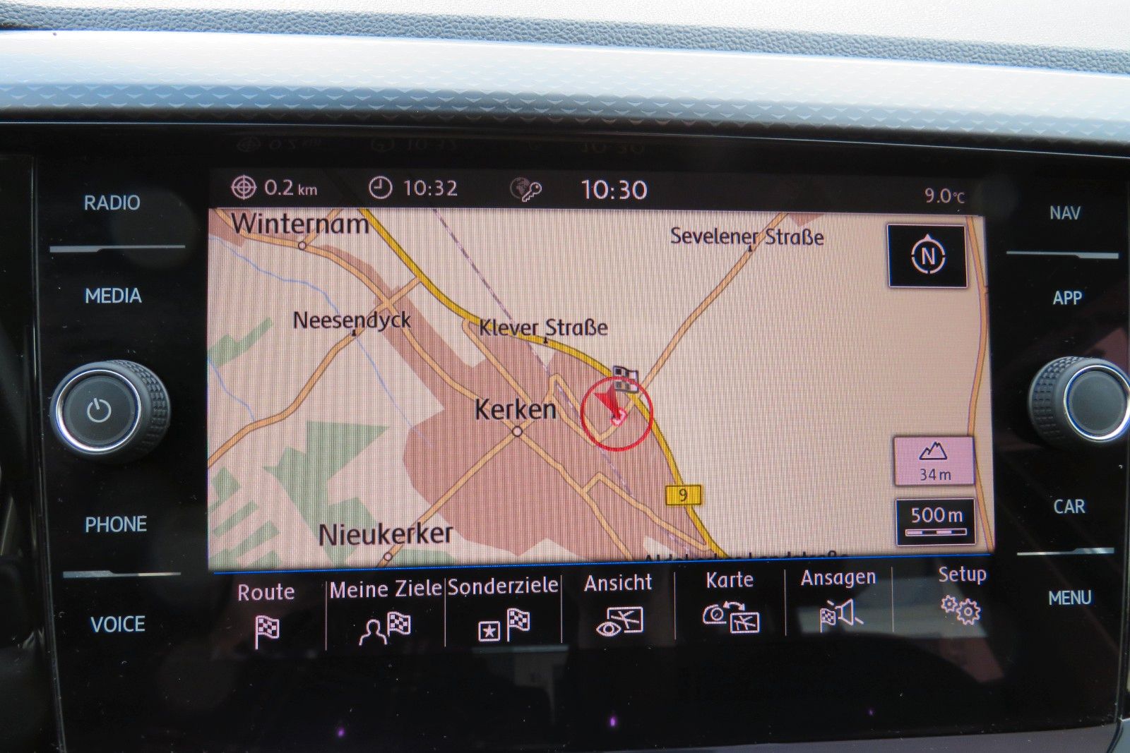 Fahrzeugabbildung Volkswagen T-Cross Life NAVI PDC SITZH DIGITAL-COCKPIT PRO