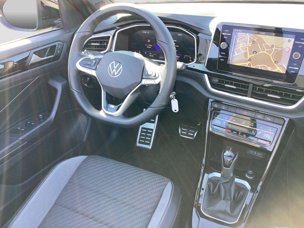 Volkswagen T-Roc - Bild 15