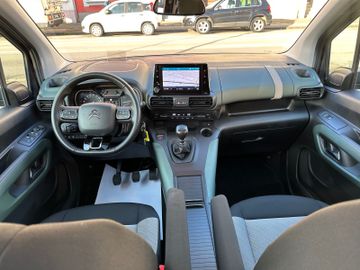 Fahrzeugabbildung Citroën Berlingo Shine M XTR HEAD UP PANO NAVI TEMPOMAT