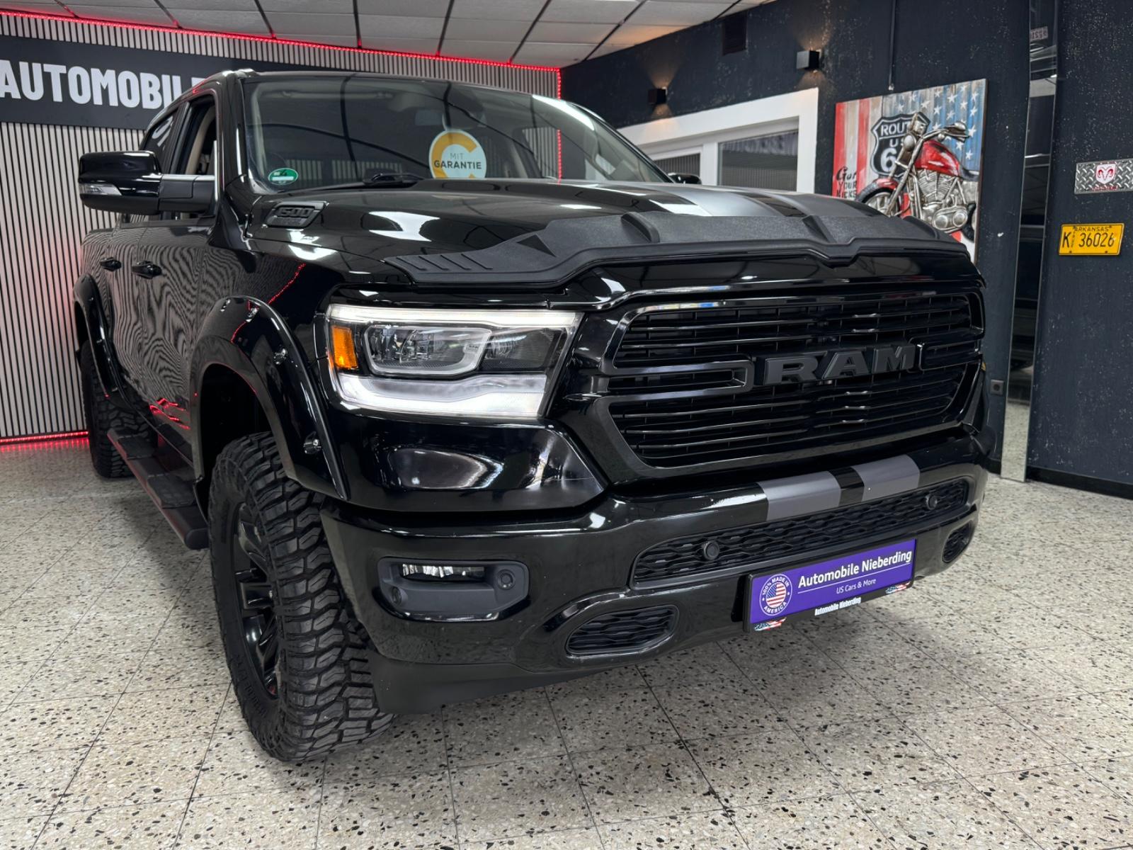 Dodge RAM 5.7 V8 HEMI 4X4 Laramie / CrewCab / Offroad