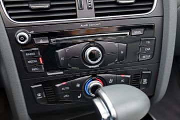 Fahrzeugabbildung Audi A5 Cabriolet 2.0 TFSI | QUATTRO | S TRONIC |