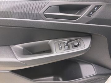 Volkswagen Caddy - 10